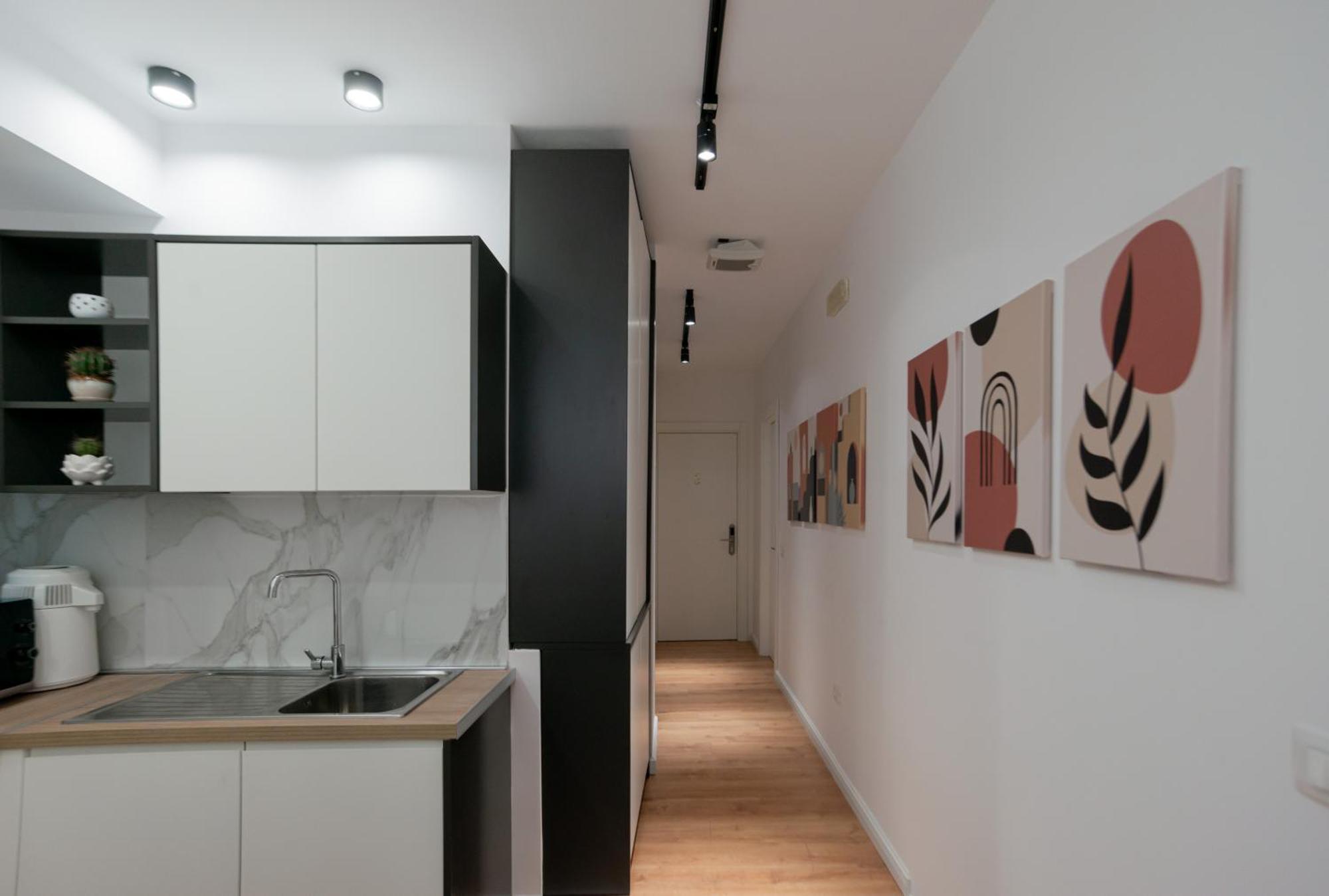 La Gioia Apartment Tirana Exteriör bild