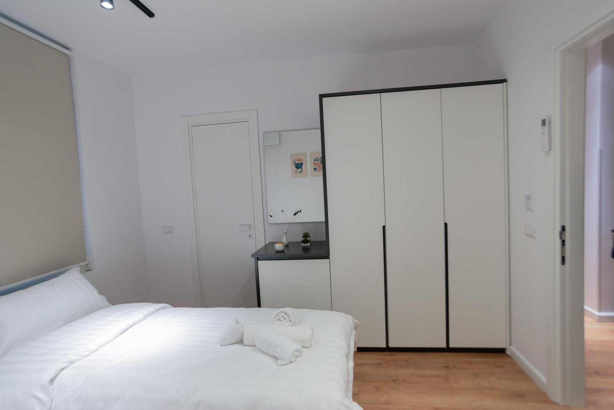 La Gioia Apartment Tirana Exteriör bild