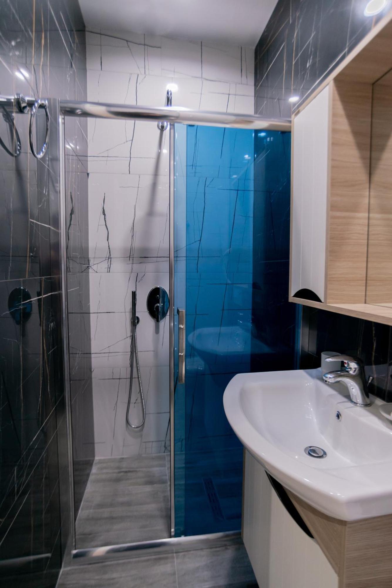 La Gioia Apartment Tirana Exteriör bild
