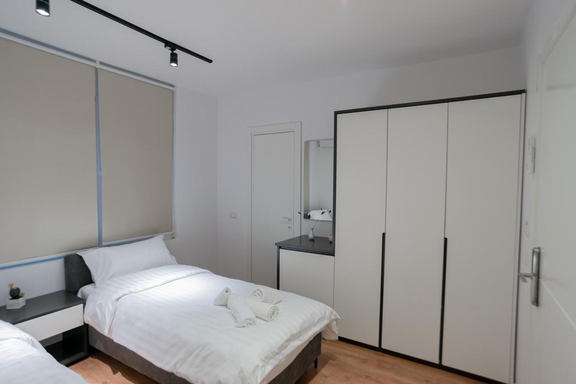 La Gioia Apartment Tirana Exteriör bild
