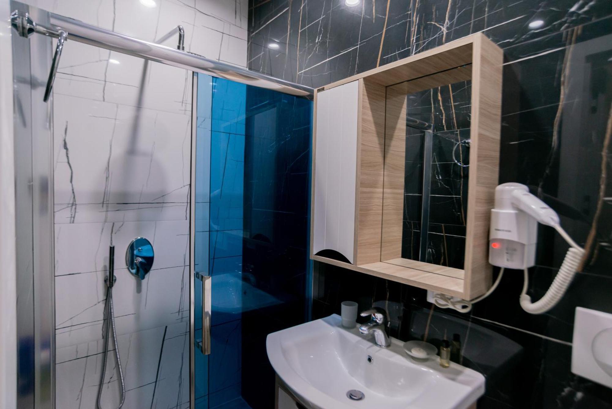 La Gioia Apartment Tirana Exteriör bild