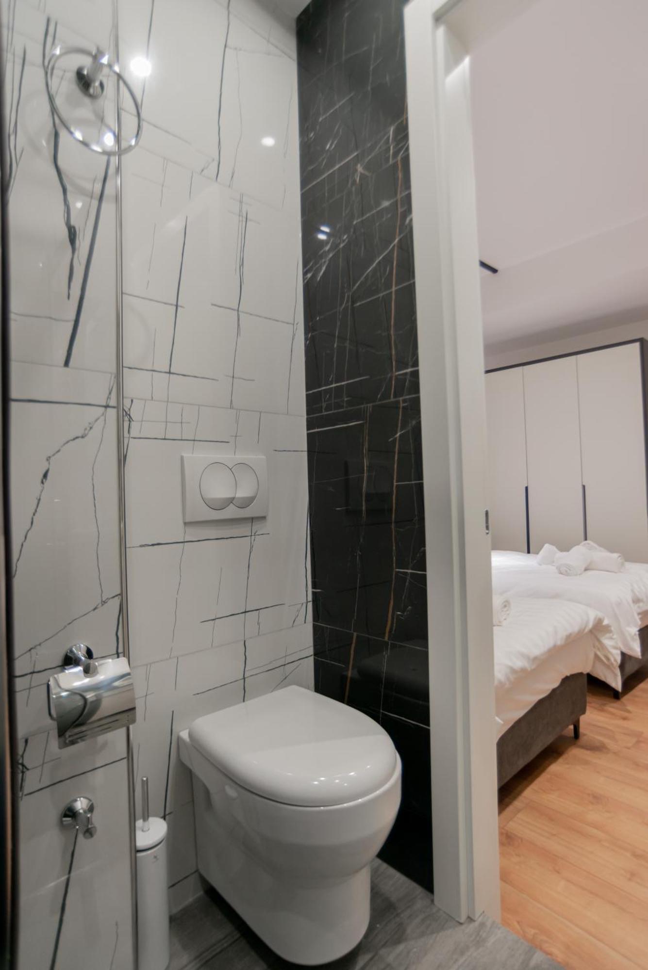 La Gioia Apartment Tirana Exteriör bild
