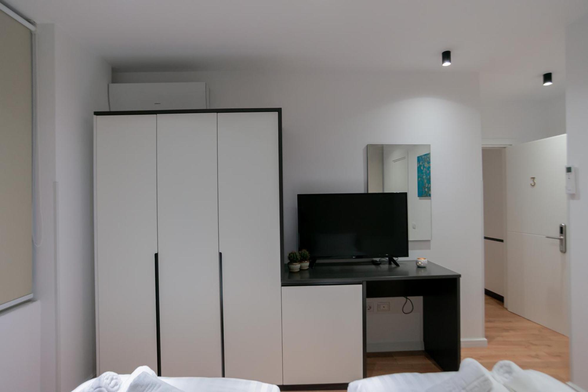 La Gioia Apartment Tirana Exteriör bild